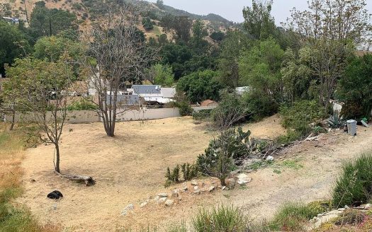 Lot for Sale in Tujunga, CA 91042 – 1 Bedroom, 1 Bath – $149900