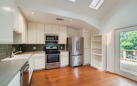 3-Bedroom Single Family Home for Rent in Austin, TX 78703 – $3700/mo | 2 Baths | Updated 2025
