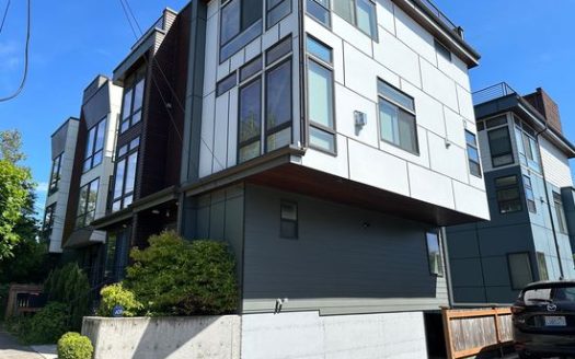 2-Bedroom Townhouse  for Rent in Seattle, WA 98115 – $4199/mo | 3 Baths | Updated 2025