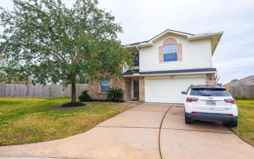 3-Bedroom Single Family Home for Rent in Houston, TX 77040 – $2200/mo | 3 Baths | Updated 2025