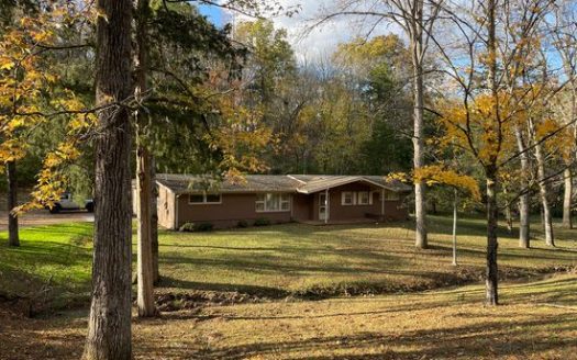 3-Bedroom Single Family Home for Rent in Nashville, TN 37221 – $2700/mo | 2 Baths | Updated 2025