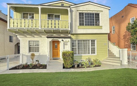 Multi Family Home for Sale in Los Angeles, CA 90019 – 5 Bedrooms, 4 Baths – $1495000
