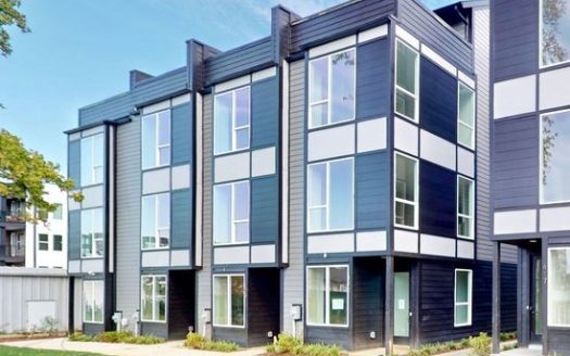 3-Bedroom Townhouse  for Rent in Charlotte, NC 28217 – $2850/mo | 4 Baths | Updated 2025