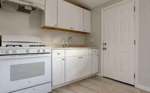 1-Bedroom Townhouse  for Rent in Phoenix, AZ 85040 – $699/mo | 1 Baths | Updated 2025