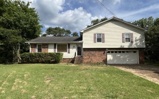 3-Bedroom Single Family Home for Rent in Nashville, TN 37217 – $1900/mo | 2 Baths | Updated 2025