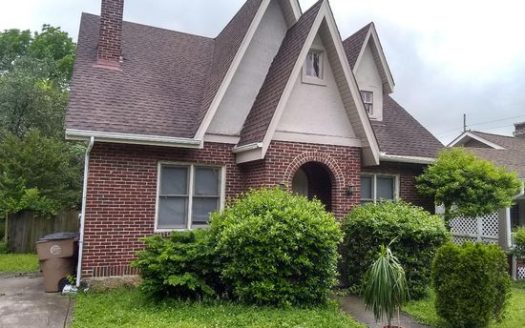 3-Bedroom Single Family Home for Rent in Nashville, TN 37216 – $1995/mo | 2 Baths | Updated 2025