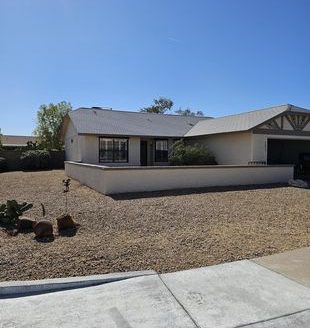 3-Bedroom Single Family Home for Rent in Phoenix, AZ 85044 – $2000/mo | 2 Baths | Updated 2025