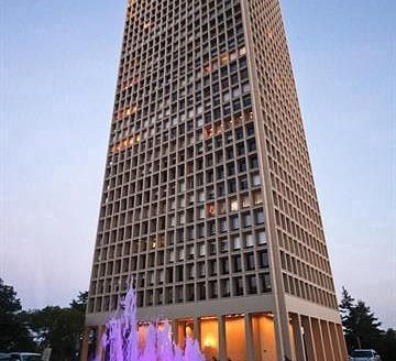 Condo for Sale in Philadelphia, PA 19106 – 2 Bedroom, 1 Bath – $599900