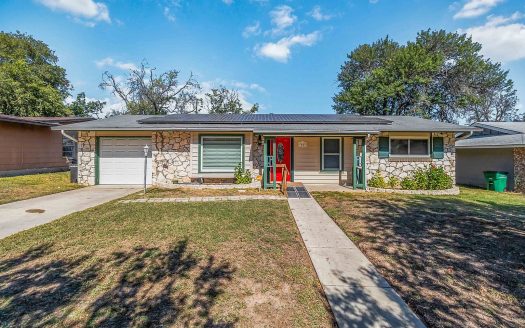 Single Family Home for Sale in San Antonio, TX 78227 – 3 Bedrooms, 2 Baths – $225000