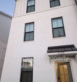 4-Bedroom Townhouse  for Rent in Charlotte, NC 28226 – $2900/mo | 4 Baths | Updated 2025