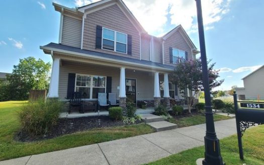 3-Bedroom Townhouse for Rent in Antioch, TN 37013 – $2400/mo | 4 Baths | Updated 2025