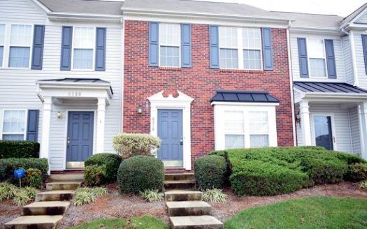 2-Bedroom Townhouse  for Rent in Charlotte, NC 28213 – $1625/mo | 3 Baths | Updated 2025