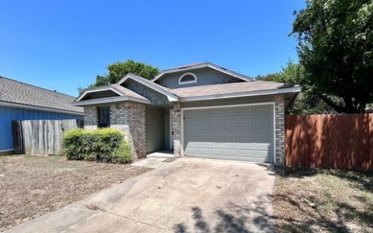 2-Bedroom Single Family Home for Rent in Austin, TX 78758 – $1595/mo | 1 Baths | Updated 2025