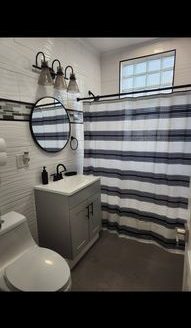 3-Bedroom Apartment  for Rent in Chicago, IL 60644 – $2500/mo | 2 Baths | Updated 2025