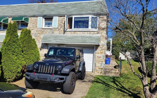 Single Family Home for Sale in Philadelphia, PA 19115 – 2 Bedrooms, 2 Baths – $304000