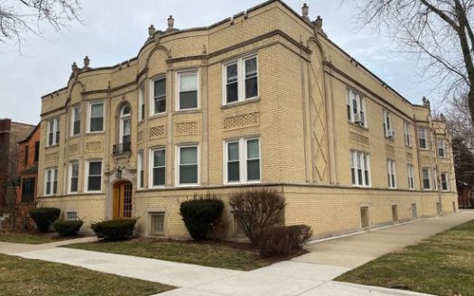 1-Bedroom Single Family Home for Rent in Chicago, IL 60659 – $1450/mo | 1 Baths | Updated 2025