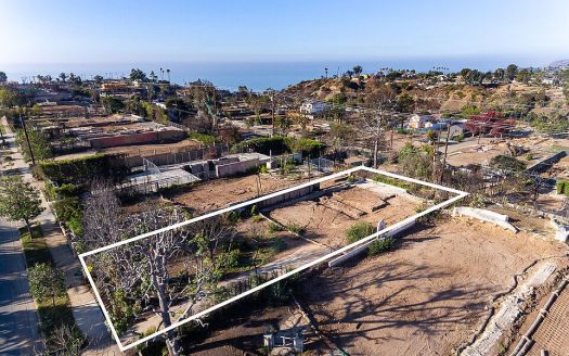 Lot for Sale in Pacific Palisades, CA 90272 – 1 Bedroom, 1 Bath – $2850000