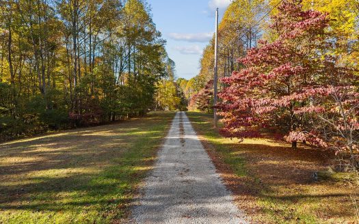 Lot for Sale in Whites Creek, TN 37189 – 1 Bedroom, 1 Bath – $500000