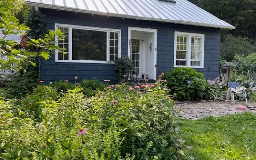 3-Bedroom Single Family Home for Rent in Shady, NY 12409 – $2550/mo | 1 Baths | Updated 2025