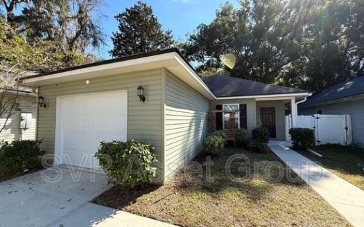 3-Bedroom Single Family Home for Rent in JACKSONVILLE, FL 32211 – $1700/mo | 2 Baths | Updated 2025