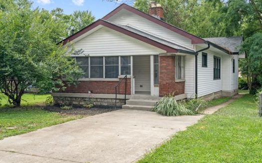 2-Bedroom Single Family Home for Rent in Indianapolis, IN 46219 – $1750/mo | 2 Baths | Updated 2025
