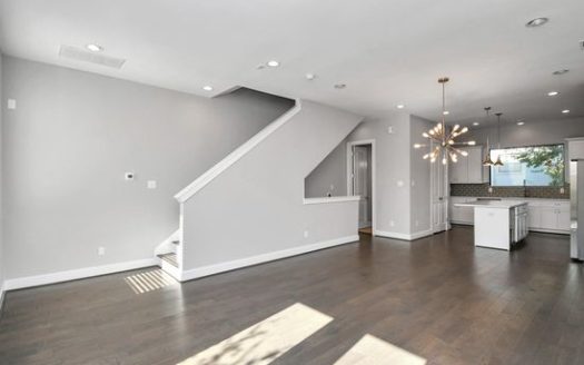 3-Bedroom Single Family Home for Rent in Houston, TX 77003 – $2500/mo | 4 Baths | Updated 2025
