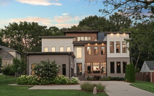 Single Family Home for Sale in Nashville, TN 37215 – 5 Bedrooms, 7 Baths – $4250000