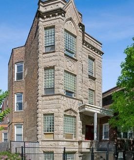 4-Bedroom Single Family Home for Rent in Chicago, IL 60622 – $3300/mo | 4 Baths | Updated 2025