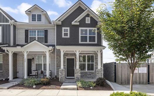 Townhouse for Sale in Hermitage, TN 37076 – 2 Bedrooms, 3 Baths – $325000