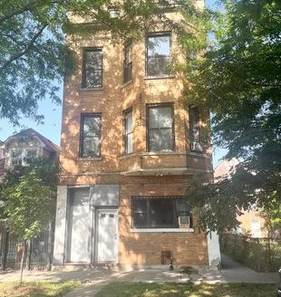 2-Bedroom Single Family Home for Rent in Chicago, IL 60623 – $1195/mo | 1 Baths | Updated 2025