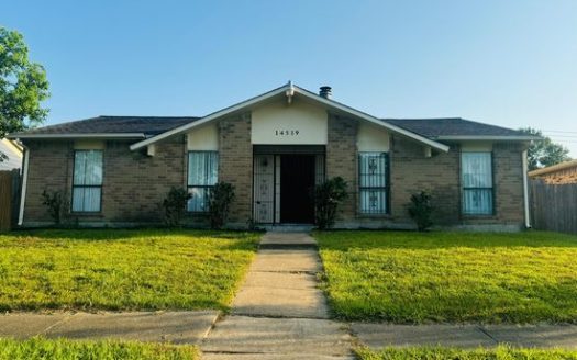 4-Bedroom Single Family Home for Rent in Houston, TX 77049 – $1845/mo | 2 Baths | Updated 2025