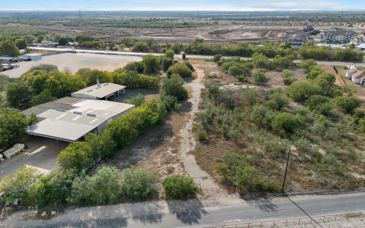 Lot for Sale in Von Ormy, TX 78073 – 1 Bedroom, 1 Bath – $300000