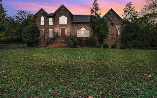 Single Family Home for Sale in Goodlettsville, TN 37072 – 3 Bedrooms, 4 Baths – $1100000