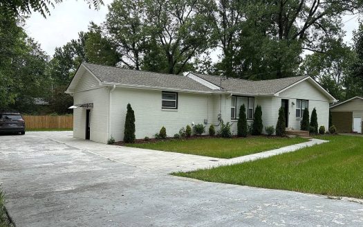 Single Family Home for Sale in Nashville, TN 37211 – 4 Bedrooms, 2 Baths – $499900