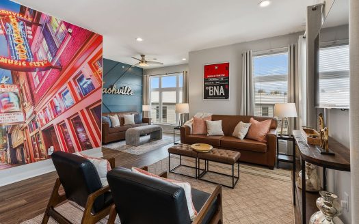 Condo for Sale in Nashville, TN 37209 – 1 Bedroom, 1 Bath – $389900