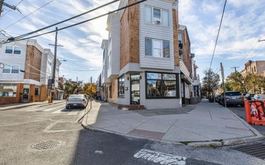 2-Bedroom Townhouse  for Rent in Philadelphia, PA 19147 – $2300/mo | 1 Baths | Updated 2025