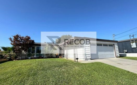 3-Bedroom Single Family Home for Rent in San Diego, CA 92123 – $4495/mo | 2 Baths | Updated 2025