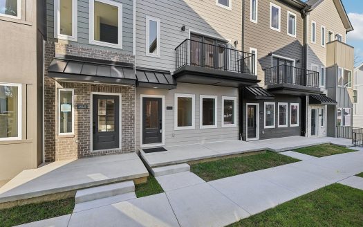 Townhouse for Sale in Nashville, TN 37209 – 3 Bedrooms, 4 Baths – $565000