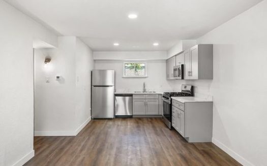 2-Bedroom Multi Family Home for Rent in Houston, TX 77004 – $1150/mo | 1 Baths | Updated 2025