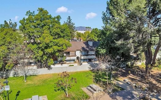 Townhouse for Sale in Panorama City, CA 91402 – 2 Bedroom, 1 Bath – $349500