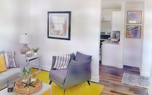 2-Bedroom Townhouse  for Rent in Charlotte, NC 28206 – $1250/mo | 1 Baths | Updated 2025