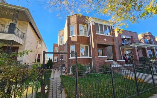 2-Bedroom Apartment  for Rent in Chicago, IL 60639 – $1550/mo | 1 Baths | Updated 2025