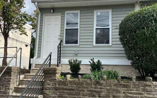Single Family Home for Sale in Philadelphia, PA 19141 – 3 Bedrooms, 2 Baths – $229900