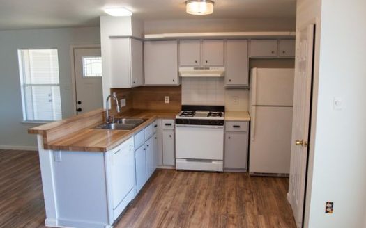 2-Bedroom Multi Family Home for Rent in Austin, TX 78745 – $1400/mo | 1 Baths | Updated 2025