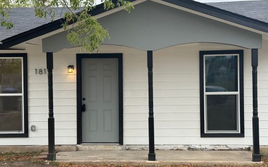 Single Family Home for Sale in San Antonio, TX 78224 – 3 Bedrooms, 2 Baths – $219500