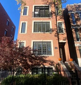 4-Bedroom Condo for Rent in Chicago, IL 60613 – $7100/mo | 3 Baths | Updated 2025