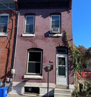 2-Bedroom Single Family Home for Rent in Philadelphia, PA 19125 – $1900/mo | 2 Baths | Updated 2025