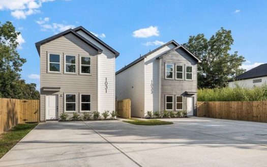 3-Bedroom Multi Family Home for Rent in Houston, TX 77086 – $1900/mo | 3 Baths | Updated 2025