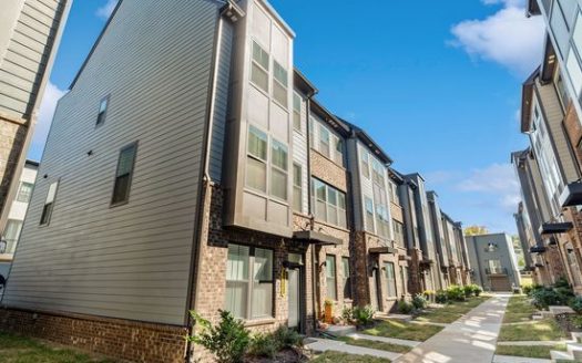 3-Bedroom Townhouse  for Rent in Charlotte, NC 28217 – $2825/mo | 4 Baths | Updated 2025