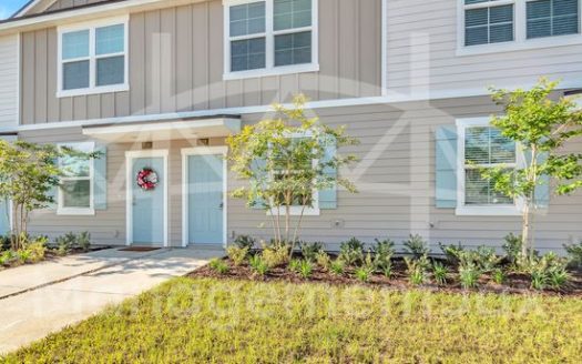 2-Bedroom Townhouse for Rent in Jacksonville, FL 32256 – $1600/mo | 3 Baths | Updated 2025